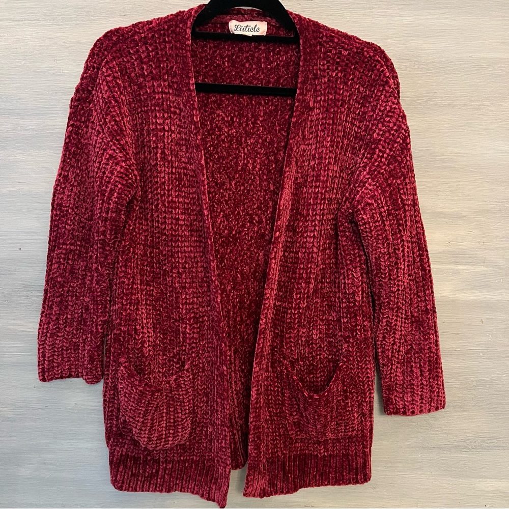 Listicle Burgundy Wine Chenille Knit Cardigan Sweater Size Small‎ Good Condition
